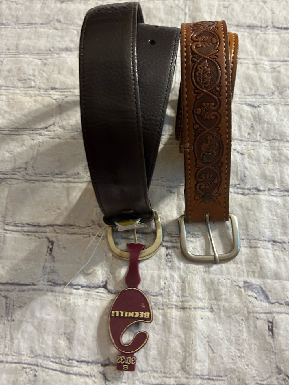 BECHELLE VTG CHOCOLATE BROWN ZIPPERS LINING 30-32 & WESTERN BROWN SNAP BELTS